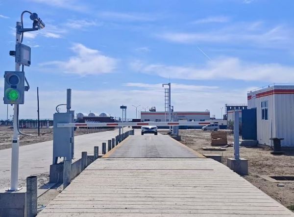 地磅生產(chǎn)廠家淺述無(wú)人值守汽車衡的優(yōu)點(diǎn)